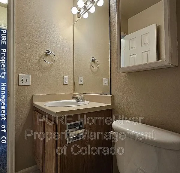 9394 Cove Creek Dr — Photo 19