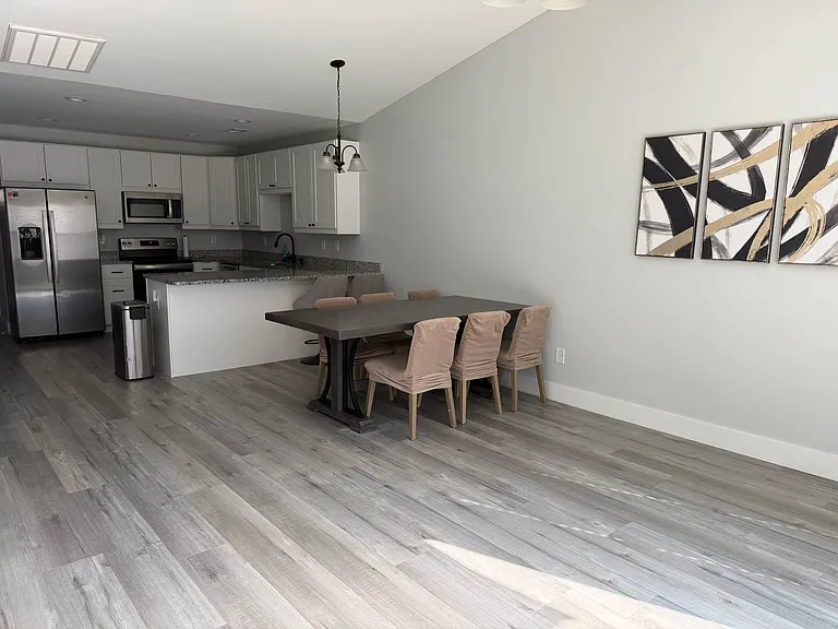 1334 Turpin Rd #1 — Photo 12