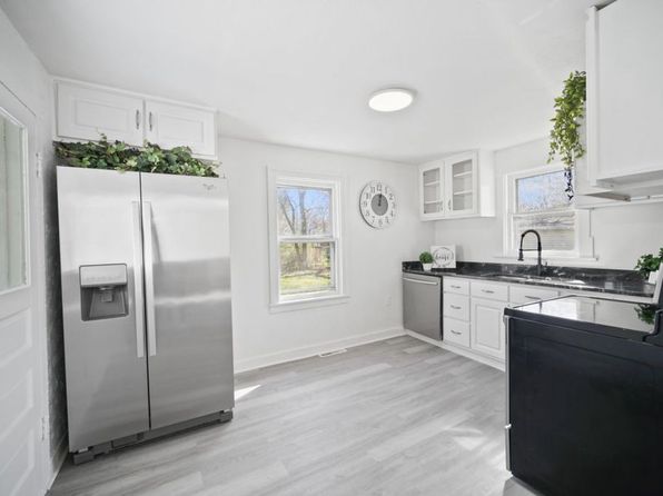 309 W Center St