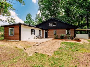 831 Locust Corner Rd, Cincinnati, OH 45245