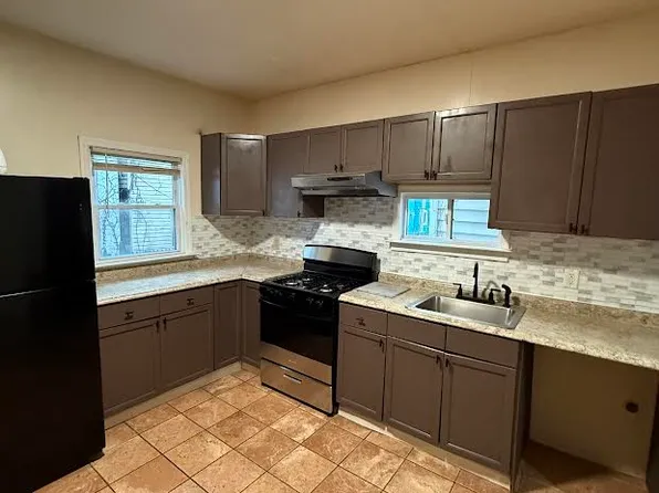 32 N California Ave, Atlantic City, NJ 08401