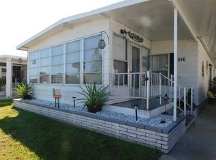 916 Vincent St W, Venice, FL 34285
