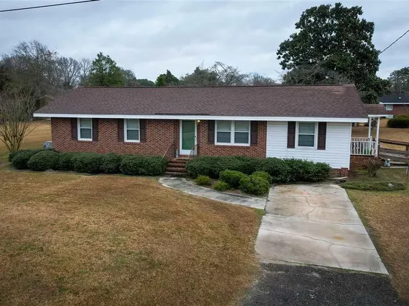 1106 N 4th Ave, Dillon, SC 29536