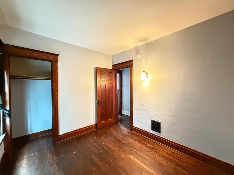 51 Kamper Ave #1 — Photo 10