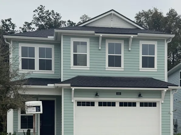 233 OAKMOSS Drive, St. Johns, FL 32259