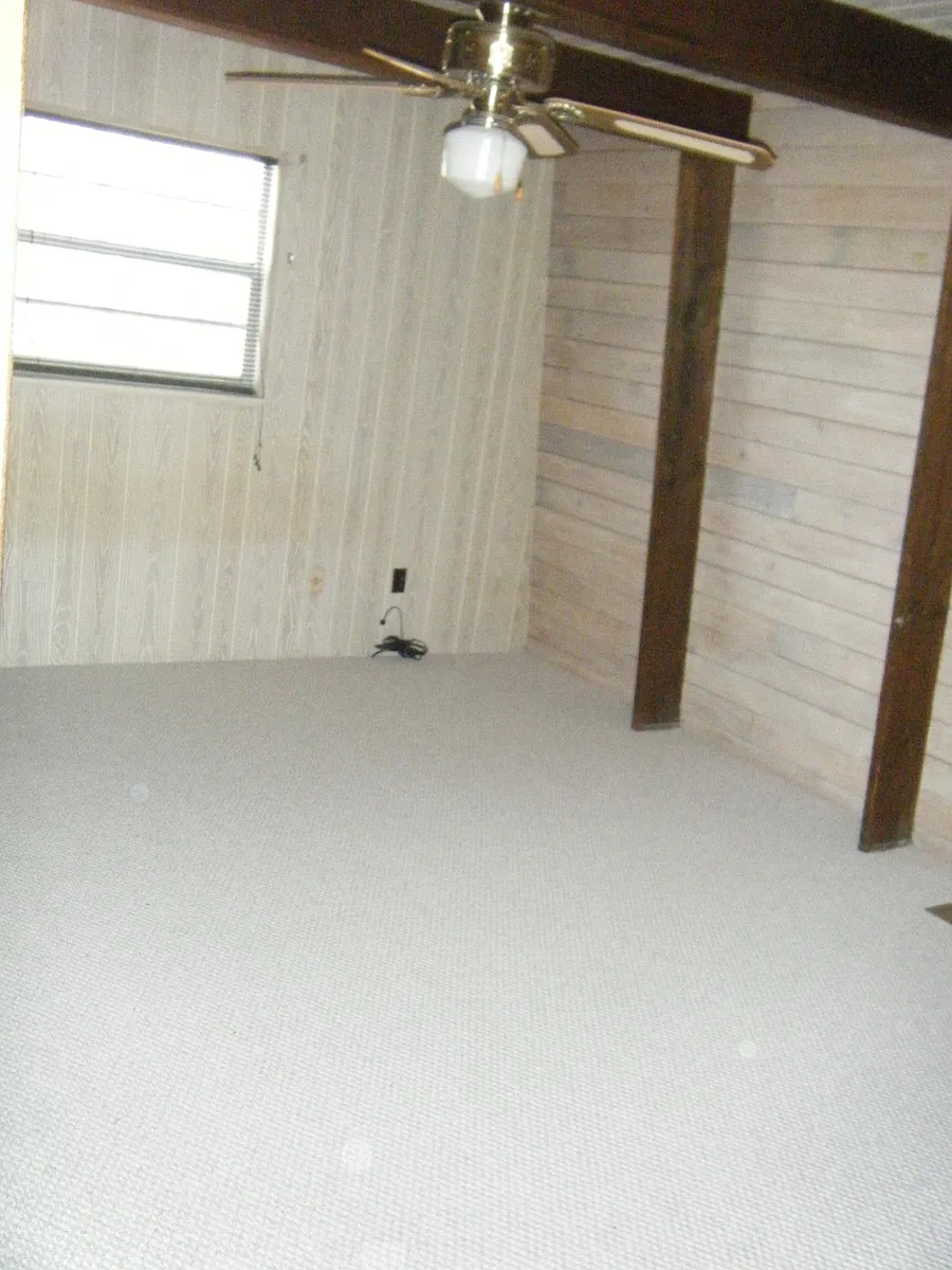 bed room - 1466 Johnathan Dr