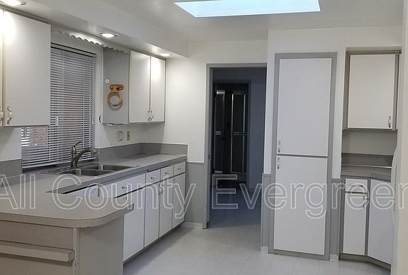 3rd image of 9520 118th St E