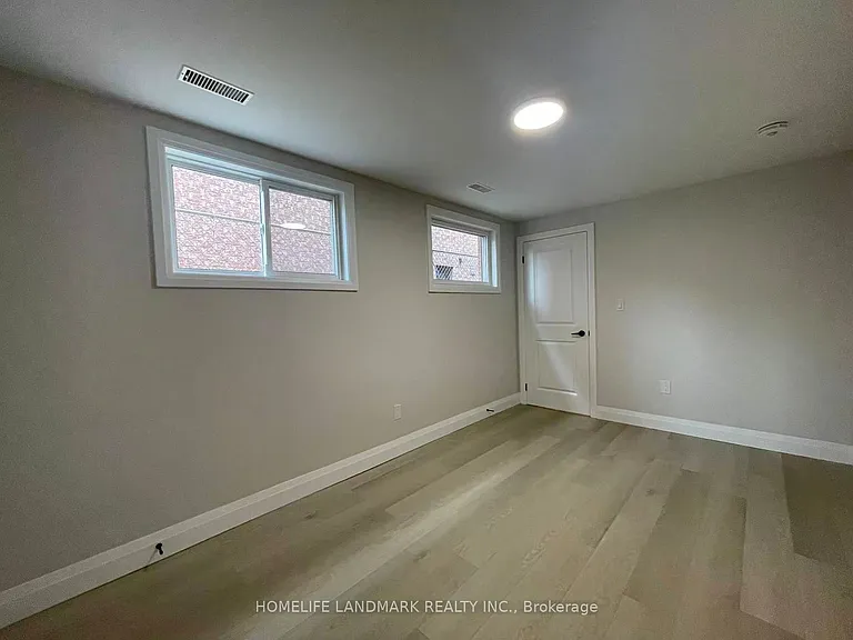 17 Rosemeade Ave #3 — Photo 10