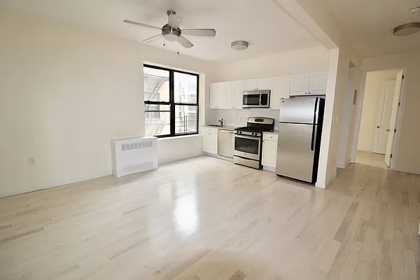 Rented by Newcastle Realty Services | media 11