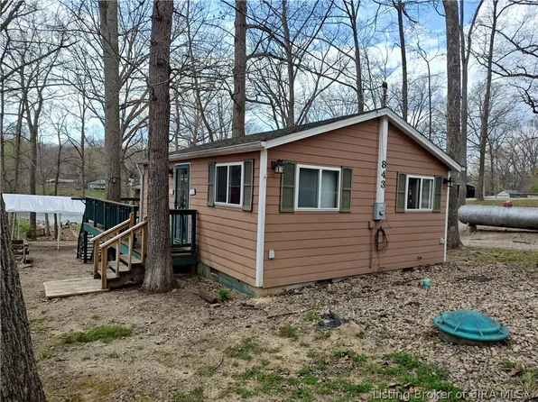 843 W Lakeview Drive, Nineveh, IN 46164