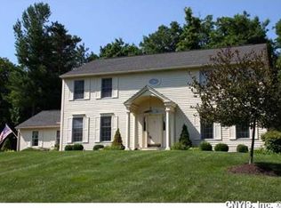 301 Wey Bridge Ter, Camillus, NY 13031