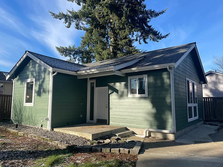 5938 Danials Loop SE — Photo 1