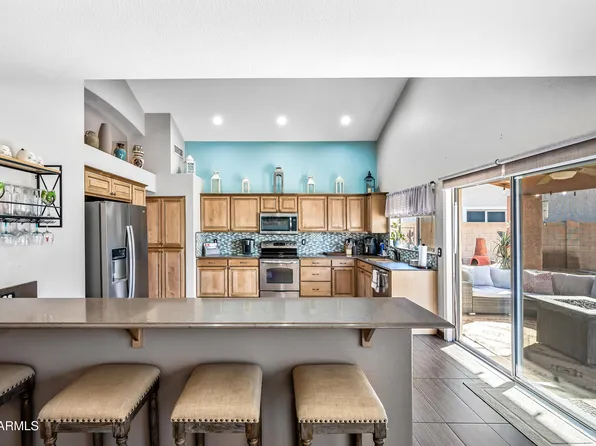 7421 W LONE CACTUS Drive, Glendale, AZ 85308