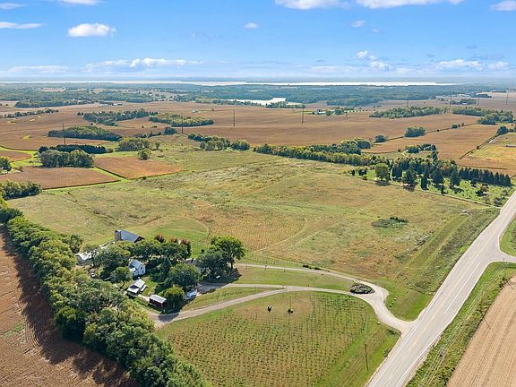 5th image of 1242 State Highway 73