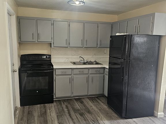 2nd image of 2267 NW 102nd St