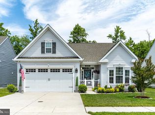 25 Luzerne Dr, Ocean View, DE 19970