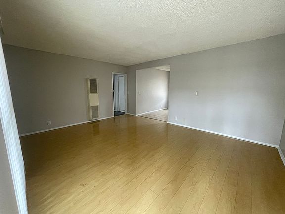 5th image of 731 N Azusa Ave APT 23