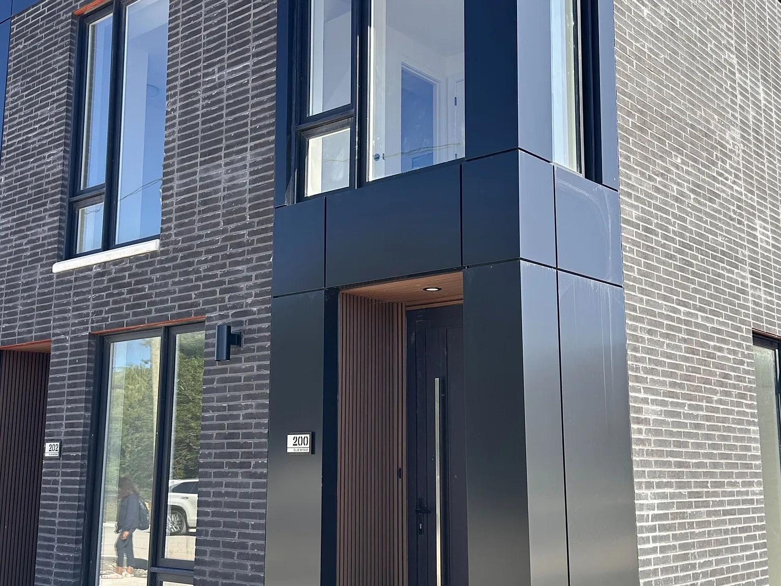 2 bed, $2,650 — Photo 2