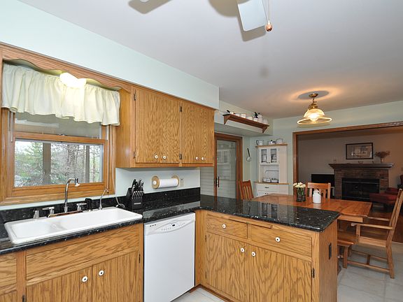 3rd image of 14570 W Fairfield Ct