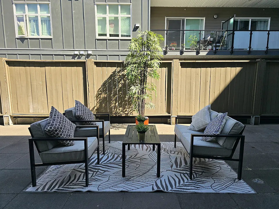 6283 Kingsway #237