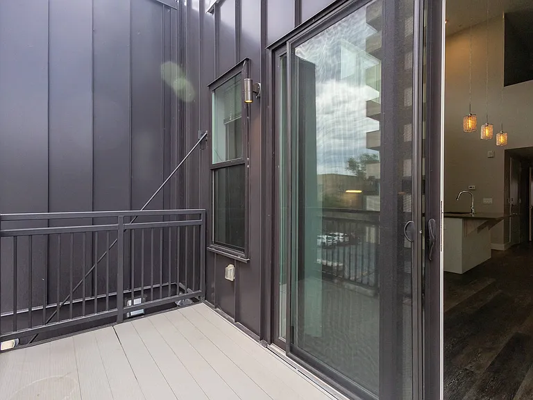Jux Apartments — Photo 57