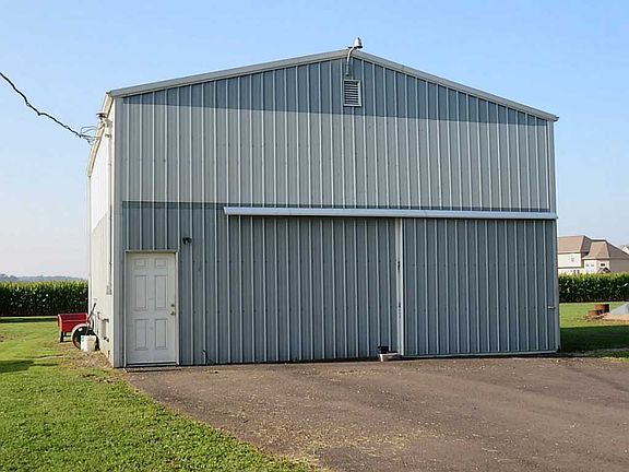Heated pole barn