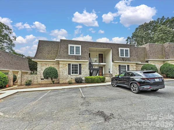 3520 Colony Rd APT C, Charlotte, NC 28211