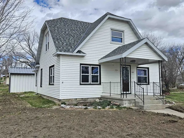 622 5th St, Platte Center, NE 68653