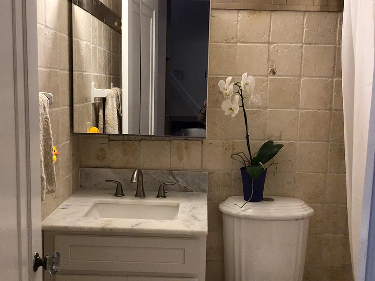 235 Sunrise Ave #1013 — Photo 17