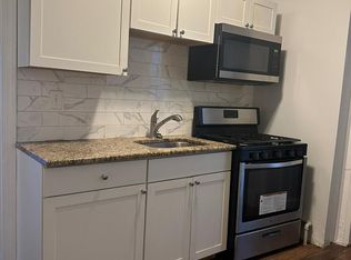 824 W 9th St APT 2, Wilmington, DE 19801