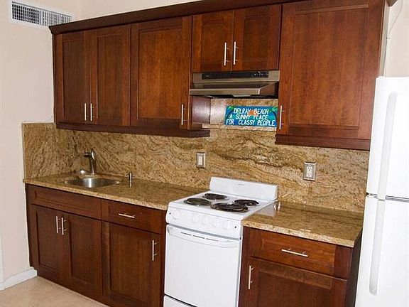 5th image of 18 Salina Ave APT 32