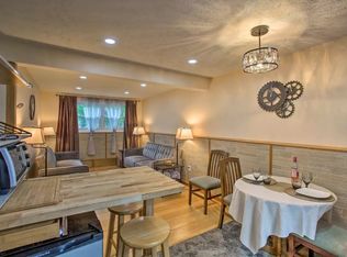 8982 Red Pine Dr #B, Lake Ann, MI 49650