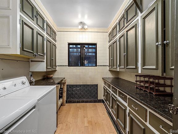 27th image of this home