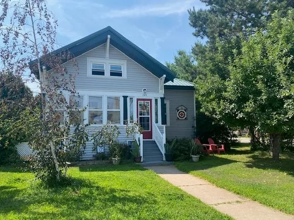 125 N Andrews St, Shawano, WI 54166