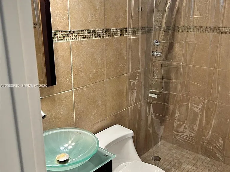 1441 Lincoln Rd #214 — Photo 5