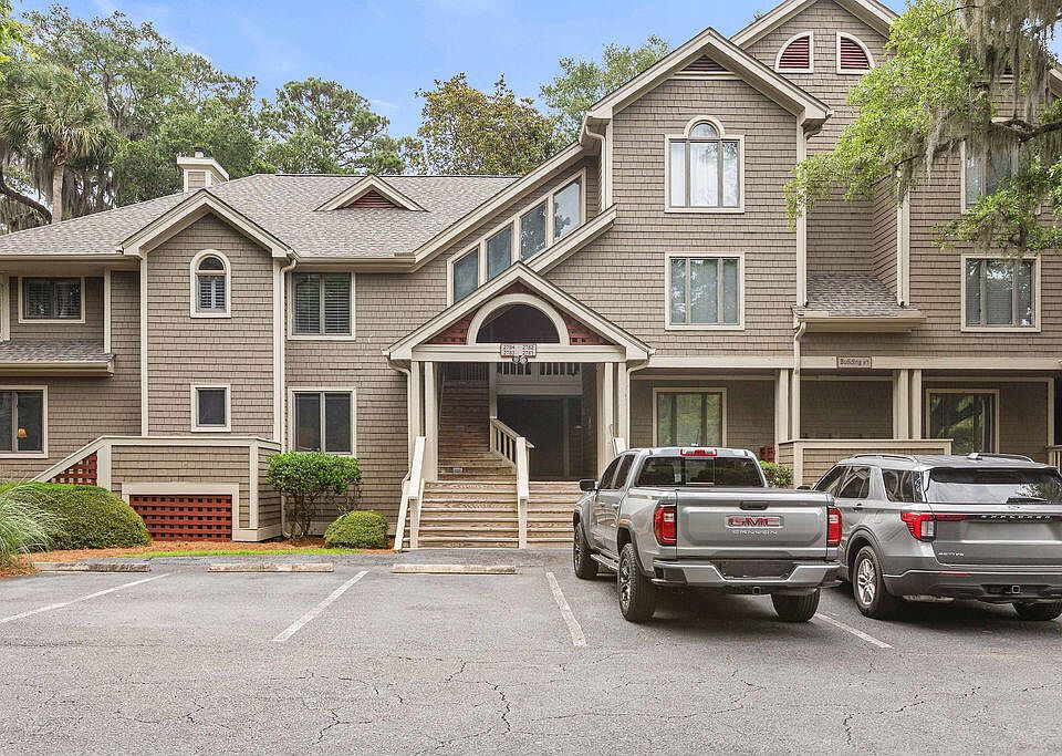 1st image of 2783 Hidden Oak Dr