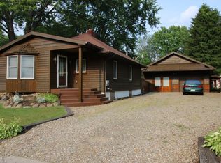 1523 Breiding Rd, Akron, OH 44310