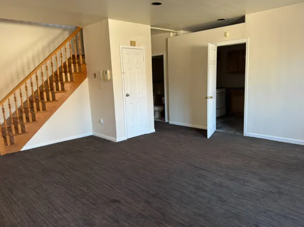 118-82 Metropolitan Avenue image 20 of 35