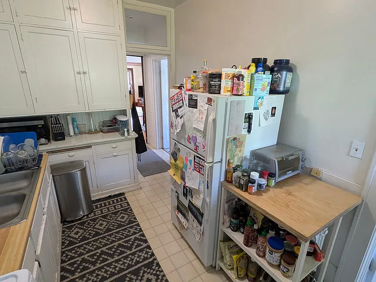 67 Bedford St SE #3 — Photo 1