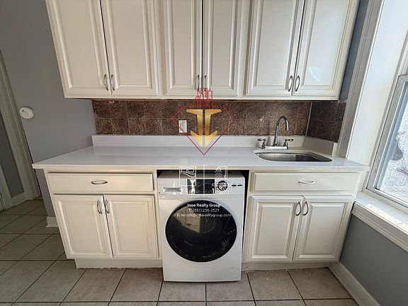 3rd image of 220-222 51st St #A19