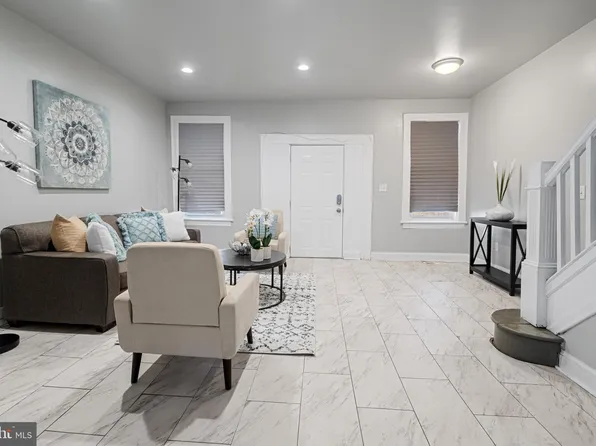 2725 Baker St, Baltimore, MD 21216