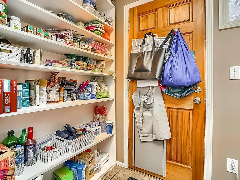 Walk in pantry and mud room