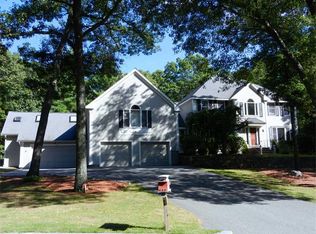 9 Crestview Rd, Bedford, MA 01730