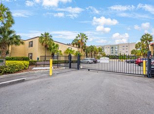 5306 Santa Rosa Ct UNIT 242, Tampa, FL 33609