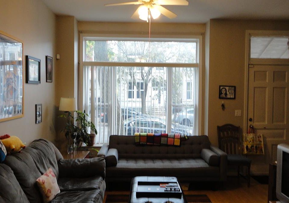 1st image of 2510 W Walton St APT 1