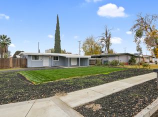 700 S Oliver St, Tulare, CA 93274
