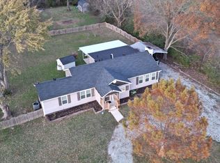 140 Dunn Fall River Rd, Leoma, TN 38468