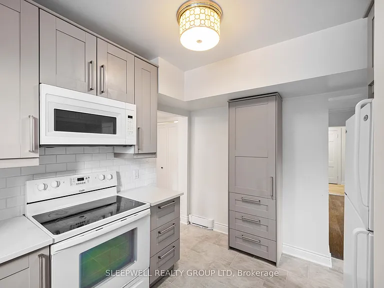 180 Augusta St #1A — Photo 14