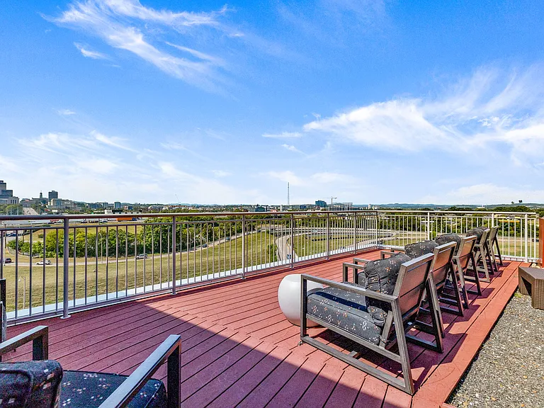 2115 Yeaman Pl #316 — Photo 71