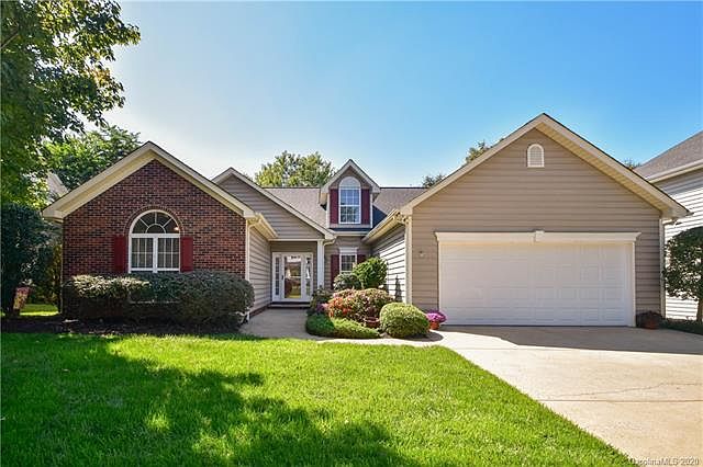 1st image of 3206 Glen Summit Dr